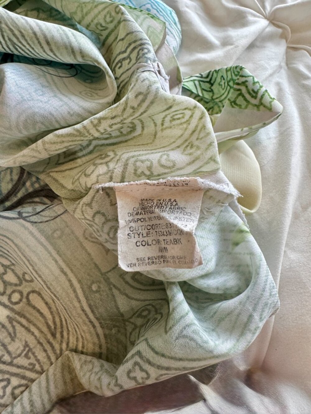 Heart SOUL Paisley Side-Tie Poncho Blouse Size Medium – Green & Blue - Picture 5 of 6